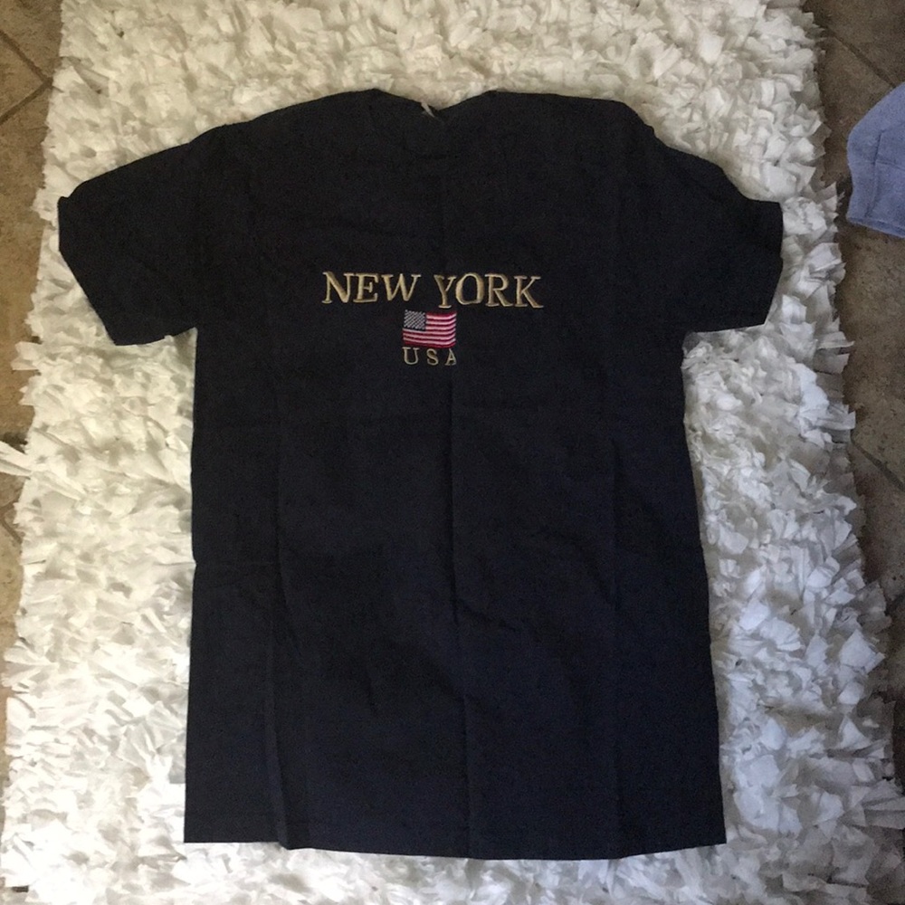 New short sleeve t-shirt
